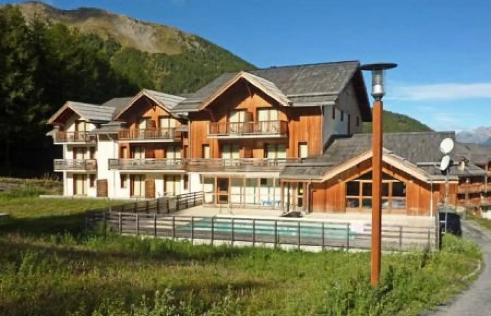 Residence La Combe D Or - Appartement En Residence De Standing Mae-3904 Le Melezet 0*,